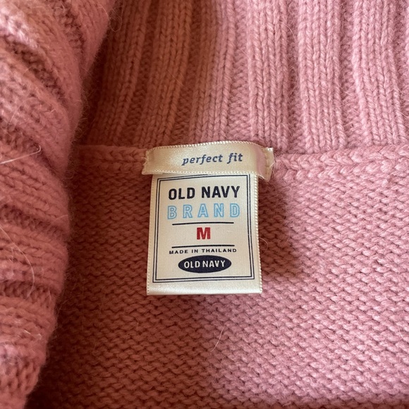 Old Navy Womens Sweater size M - Picture 2 of 2